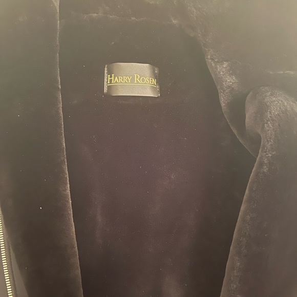 Harry Rosen heavy jacket. - Picture 3 of 7